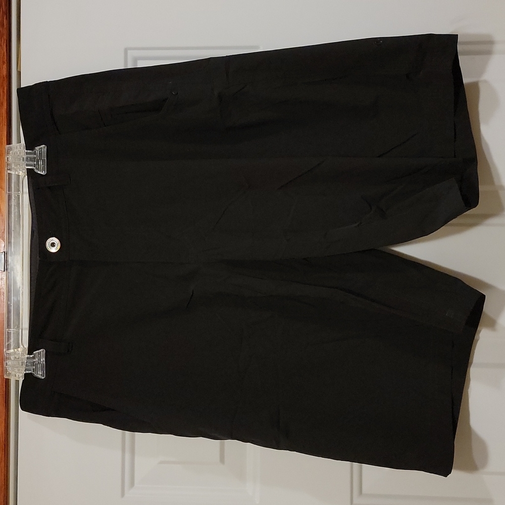 Lululemon Men's Shorts - Size 34